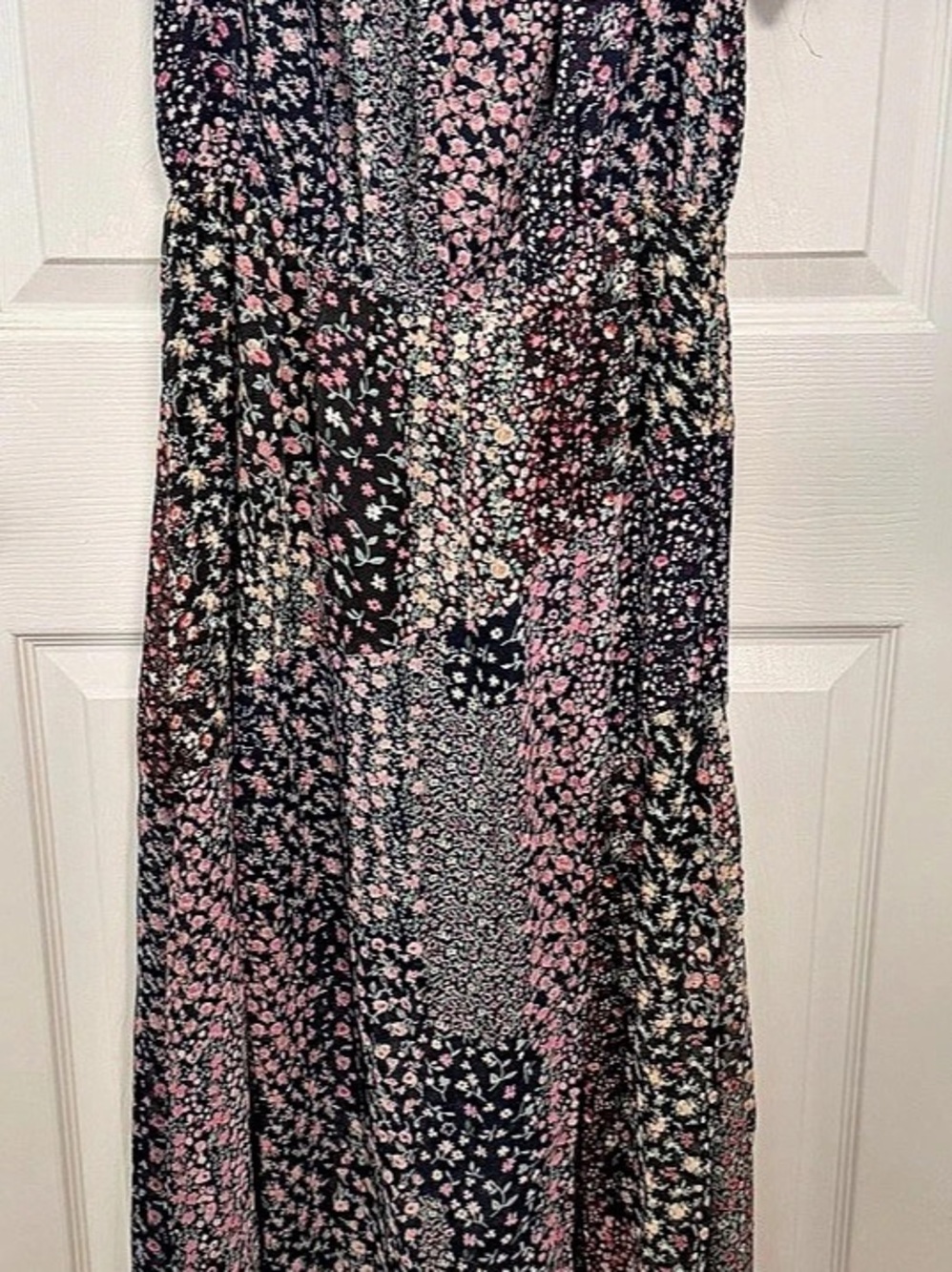 Lulus Floral Maxi Dress in Black & Pink Size Large